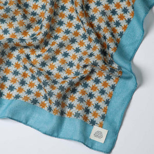 Pañuelo Estampado Barbate Celeste Humana