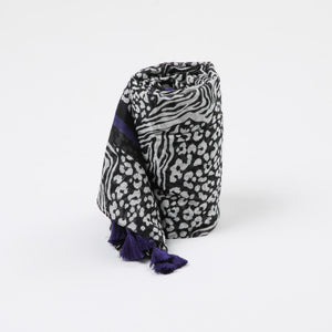 Pañuelo Estampado Azafrán Negro Humana
