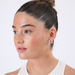 Set de 2 argollas Ro Plateado ID