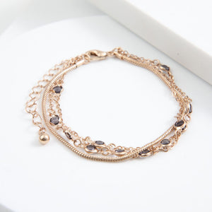 Pulsera Triple Cadena Dorado Tatienne