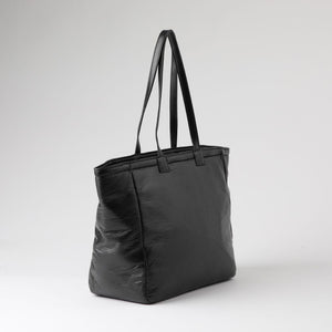 Cartera Tote Aylin Nylon Negro Humana