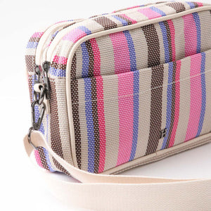 Cartera Bandolera Dilar Tejida Fucsia Humana