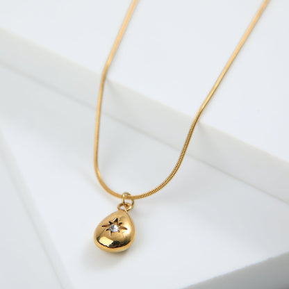 Collar Corto Isis Dorado Humana