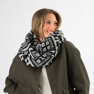 Cuello Pablo Black & White Humana