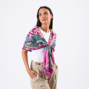 Pañuelo Estampado Bea Tropical Fucsia Tatienne