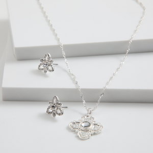 Set de aros y collar Nia Plateado ID