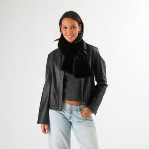 Cuello Palmer Black Humana