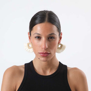 Aros Mediano Escabiosa Beige Humana