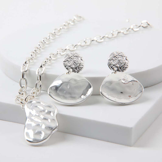 Collar Set Brest Plateado Tatienne