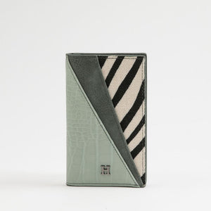 Tarjetero Greta Ecocuero Verde Zebra Humana