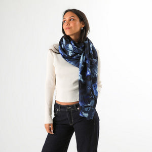 Pañuelo Estampado Marta Negro Humana