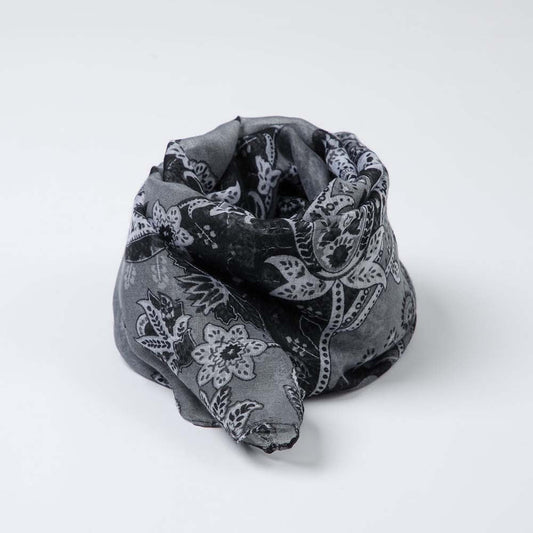 Pañuelo Estampado Deli Negro i-D