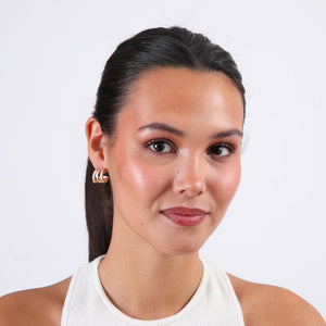 Aros Pegado Semicirculo Dorado Humana