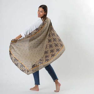 Pañuelo Estampado Castaña Café Tatienne