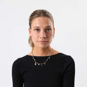 Collar Corto Amaranto Verde Tatienne