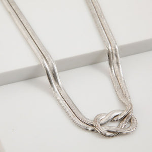 Collar Corto Genesis Plateado Studio Humana