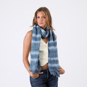 Pañuelo Liso Héctor Flecos Celeste Humana