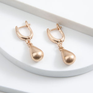 Aros Argollas Hang Dorado Tatienne