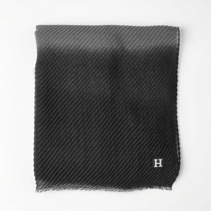 Pañuelo Liso Liam Negro Humana