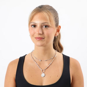 Collar Corto Andrea Plateado Studio Humana