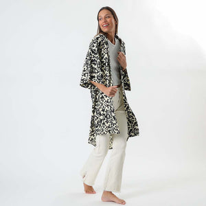 Kimono Floral Negro Humana