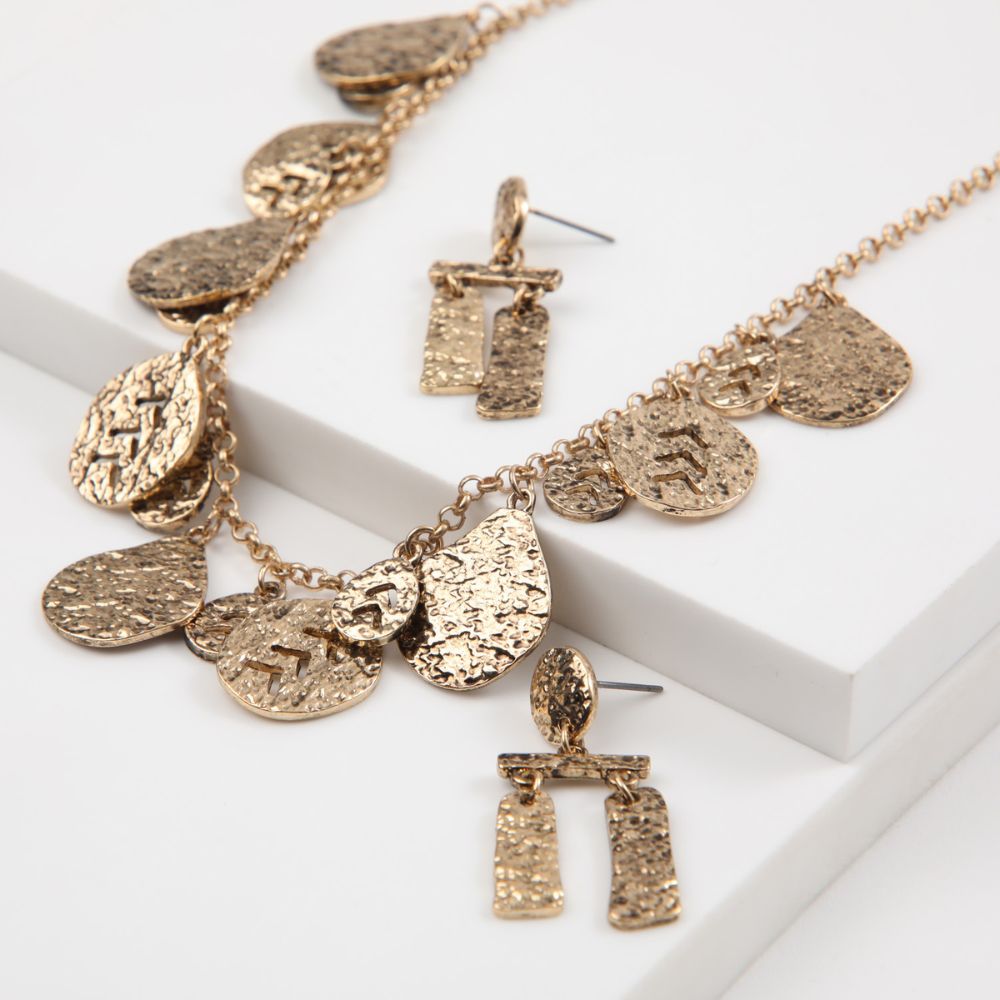 Set Collar Y Aros Jules Dorado Humana