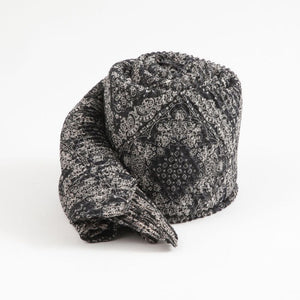 Pañuelo Estampado Maya Plisado Negro Tatienne