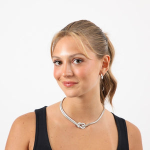 Collar Corto Genesis Plateado Studio Humana