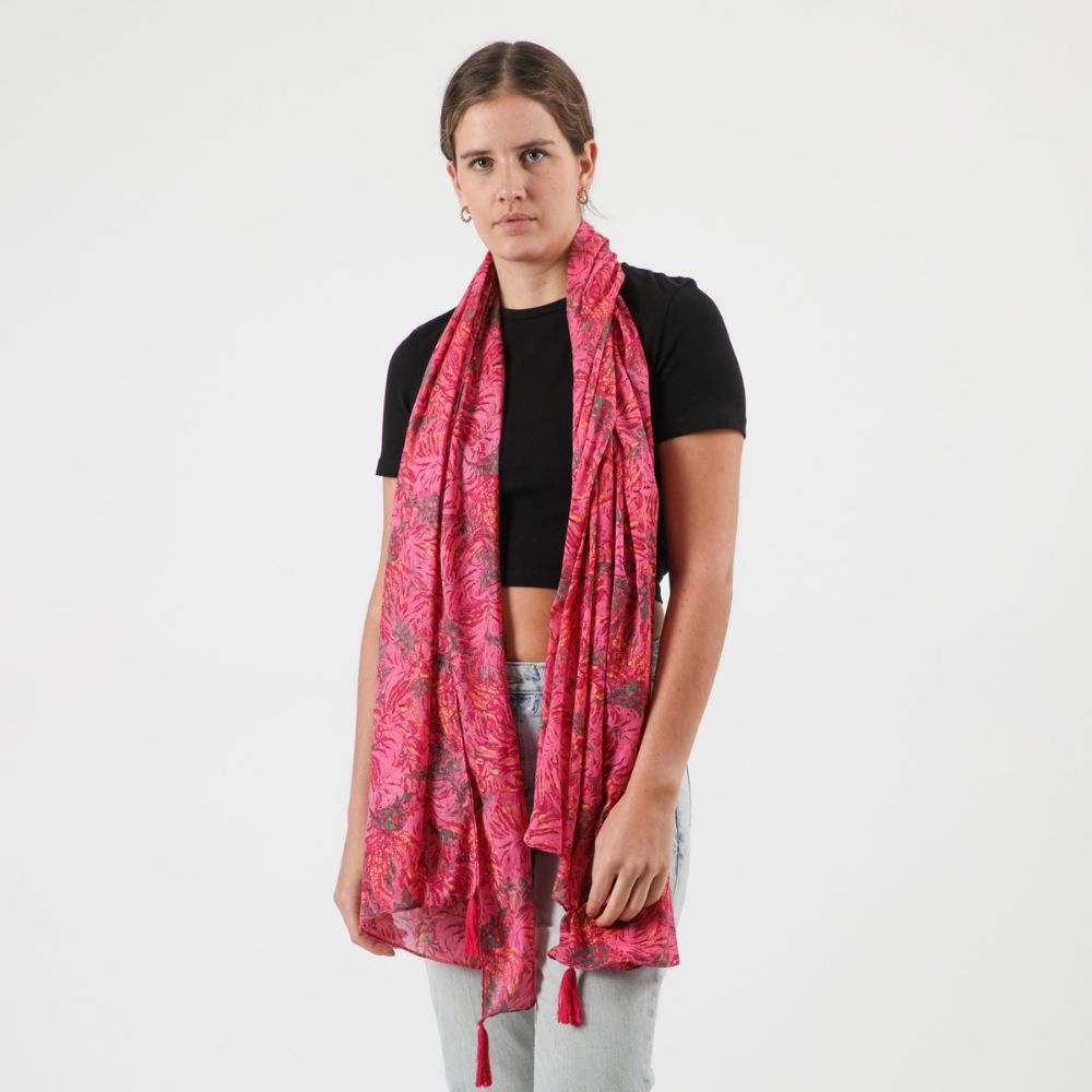 Pañuelo Estampado Abeto Rosado Humana