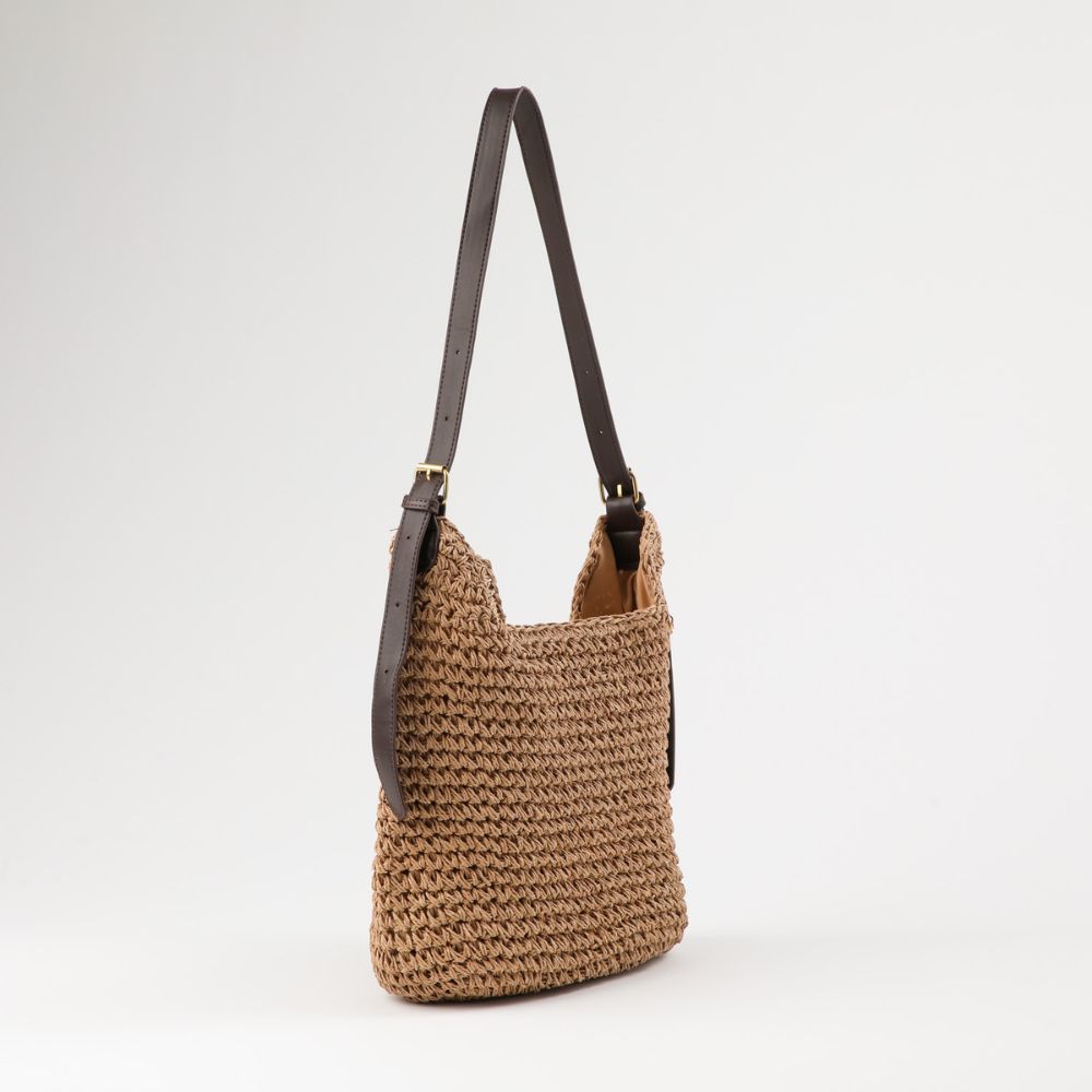 Cartera de Hombro Mimi Tipo rafia tejida café Playa Humana
