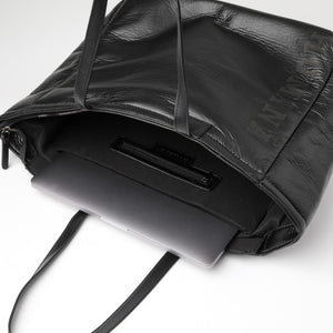 Cartera Tote Aylin Nylon Negro Humana