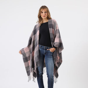 Poncho  Gisa Rosado Humana