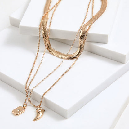 Collar Corto Cyn Dorado Humana