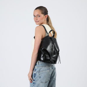 Mochila Chloe Ecocuero Negro Humana