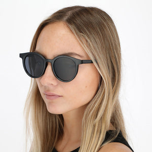 Anteojos Sol Milagros Negro i-D