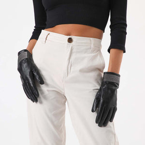 Guante Chains Negro Humana