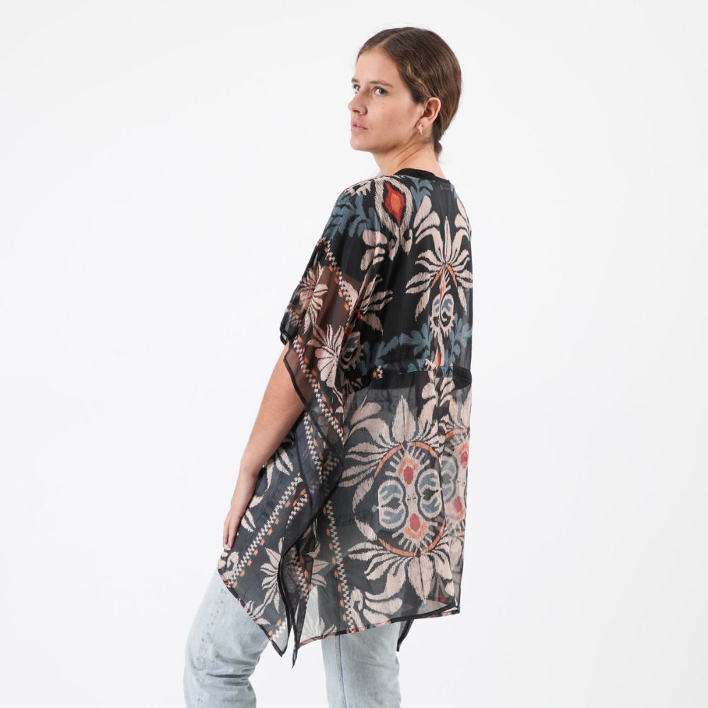 Kimono Paisley Negro Tatienne