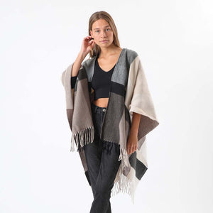 Poncho Cuadrille Café Humana