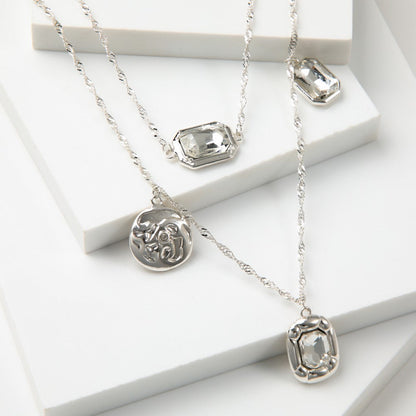 Collar Corto Eyla Plateado Tatienne