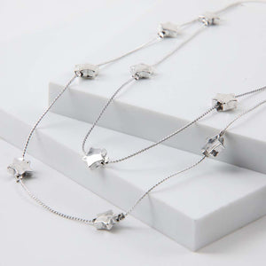 Collar Corto Virgo Plateado Humana