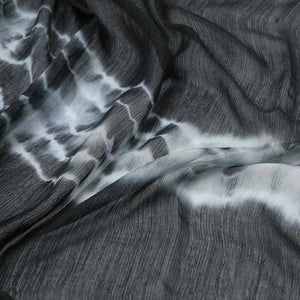 Pañuelo Estampado Ondas Negro Humana