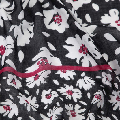 Pañuelo Estampado Aralia Negro Humana