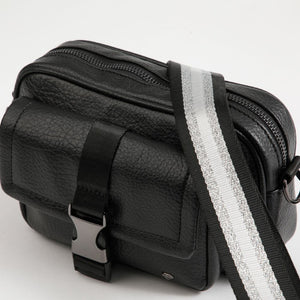 Cartera Bandolera Bignonia Ecocuero Negro ID