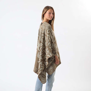 Poncho Doblez Café Tatienne