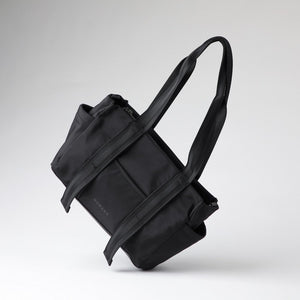 Cartera Tote Caty Negro Humana