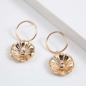 Aros Mediano Bunga Dorado Tatienne