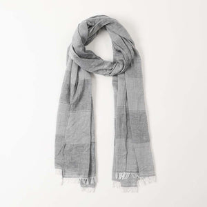Pañuelo Liso Gris Franja Tatienne