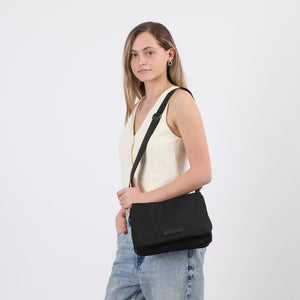 Cartera Bandolera Daisy Negro Humana