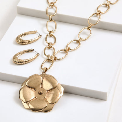 Set De Collar Flux Dorado Humana