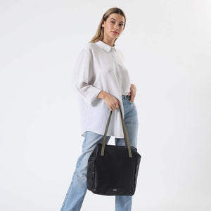 Cartera Hombro Sia Negra Tatienne